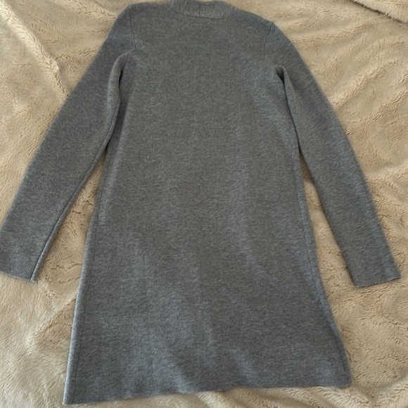 Tommy Gray Sweater - Picture 4 of 4